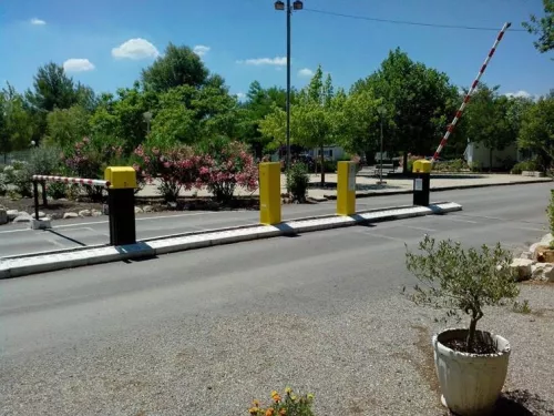 Barrières, contrôle d'accès, entrée et sortie de site