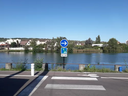 AVANTAGE-POLICE.jpg