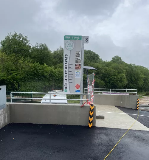 Signalisation d’intérêt local et signalétique PANNEAU DÉCHETTERIE